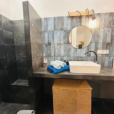 Apartament Chic In Center *