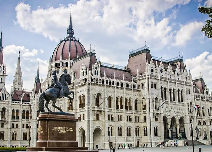 Cozynest In Budapesta